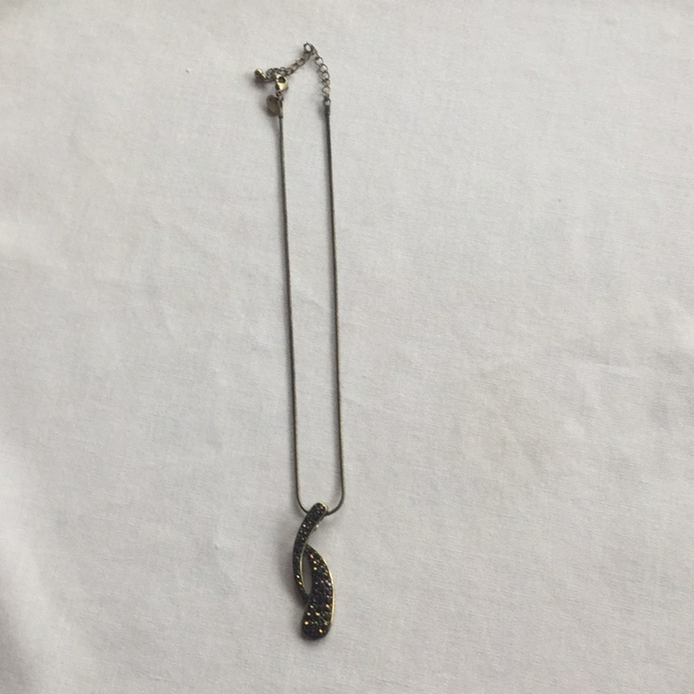 LIA SOPHIA NECKLACE